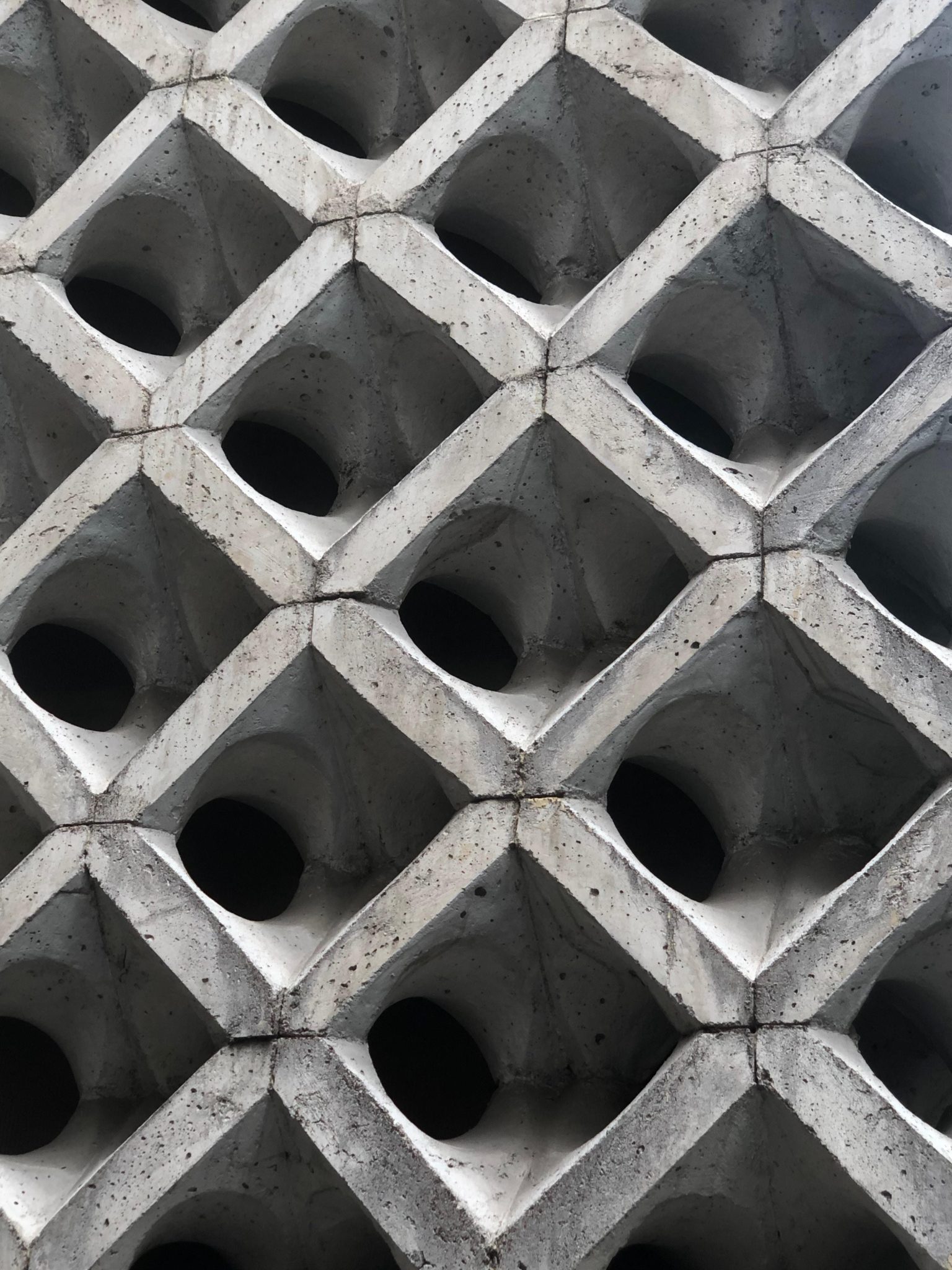 Erik van Ooijen Handelsonderneming: leverancier van kwalitatief hoogwaardige gebruikte betonplaten en betonblokken